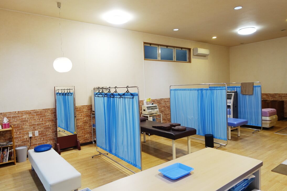 よこい整骨院の院内全景